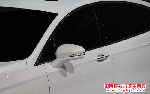 2013福特全新蒙迪欧正式发布 或6月上市销售 图示为蒙迪欧外观细节